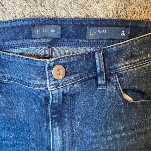 J Jill Denim Kick Flare Ankle Raw Hem Jeans size 8p - Picture 12 of 13